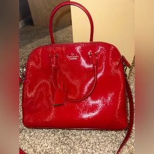 NWT, Beautiful Kate Spade Margot Cedar Street Patent Dynasty Red Purse